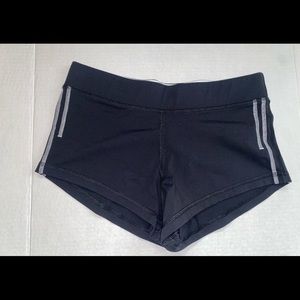 Lululemon black spandex short